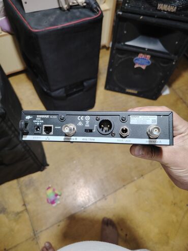 Səsgücləndiricilər, qulaqlıqlar və mikrofonlar: Shure QLXD4 simsiz mikrofon qəbuledicisi - Model: QLXD4 (Q51 — 4