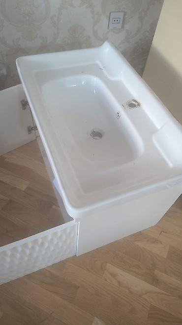 шкаф в ванную: Hamam üçün lavabo və şkaf dəsti - Rəng: ağ - Üst hissə: keramika — 5