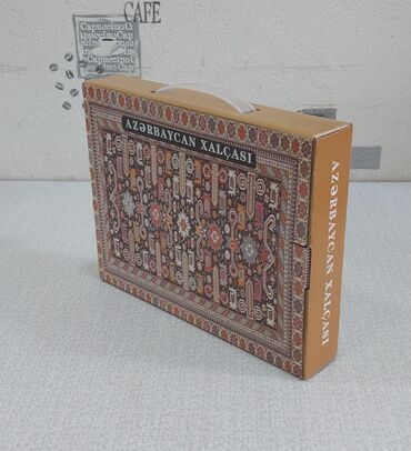 Hədiyyələr: Xalça toxuculuq dəsti – Azərbaycan motivli, əl işidir. Dəstdə ağacdan — 16