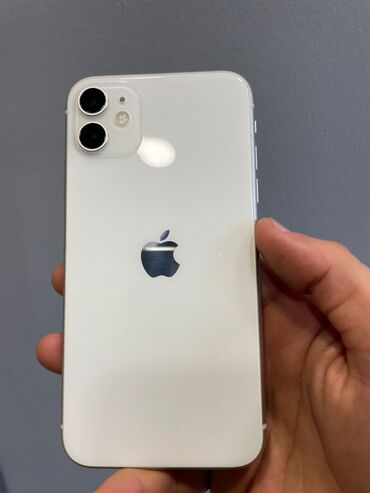 Apple iPhone: IPhone 11, 64 GB, Gümüşü