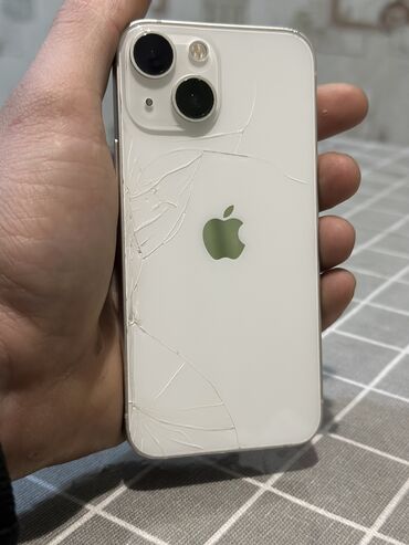 Apple iPhone: IPhone 13 mini, Б/у, 128 ГБ, Белый, Защитное стекло, Чехол, 78 % — 3