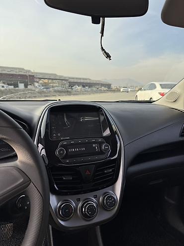 Chevrolet: Chevrolet Spark: 2017 г., 1 л, Автомат, Бензин, Хэтчбэк — 8