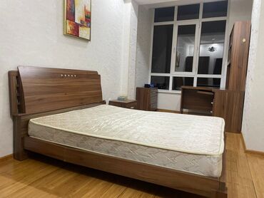 топчан деревянные: Продаётся стильная и прочная кровать. Материал - натуральное дерево с