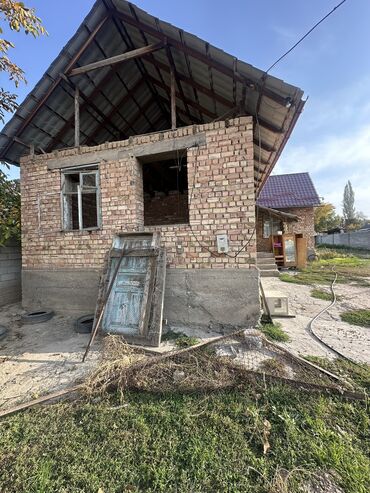 Продажа домов: Дом, 80 м², 4 комнаты, Агентство недвижимости, Косметический ремонт — 2