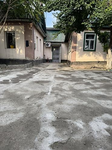некая: Продается полдома в Рабочем Городке. Участок по документам 3.84 по — 1