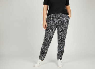 Women's Pants: Janina, Material trousers for women, size XL