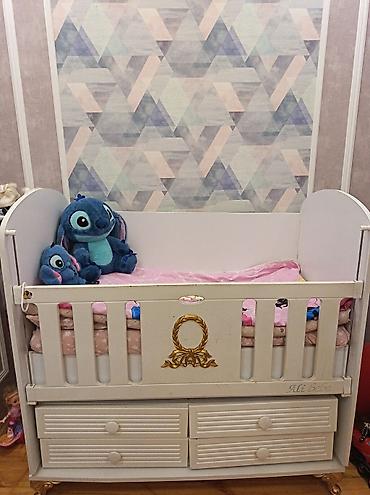 Uşaq beşiyi – “Ali bebe” model - Material: ağ rəngli MDF/taxta