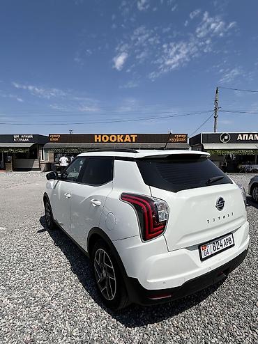 jeely coolray: Ssangyong Tivoli: 2022 г., 1.6 л, Бензин, Кроссовер — 3