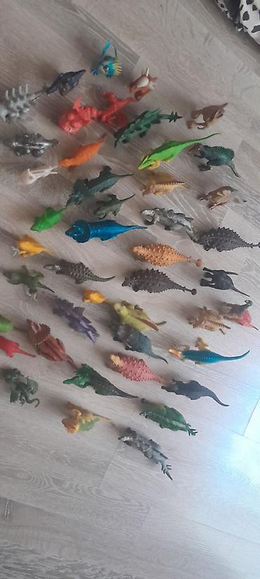 İncəsənət və kolleksiyalar: 20 man Məhsul: Dinozavr və fantastik heyvan fiqurlarından böyük — 9