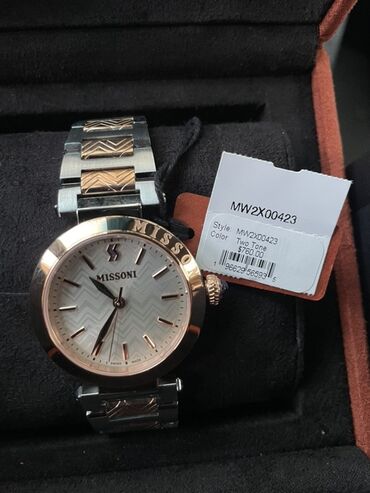 fossil часы: Часы MISSONI MW2X00423 - Женская модель, швейцарское производство