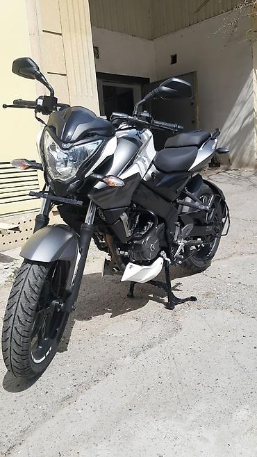 Motosikletlər: Bajaj pulsar ns 200 2019 il buraxılş 2020 il alış. 994 km yürüş. Qaraj — 18