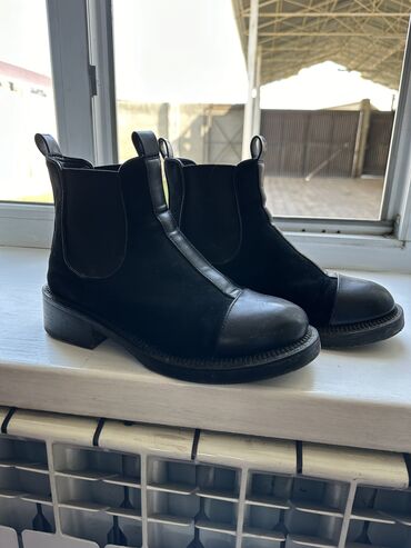 обувь 27 размер: Ботинки и ботильоны 37, цвет - Черный