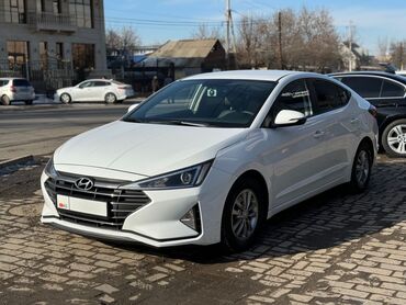 ланд круйзер: Toyota : 2019 г., 1.6 л, Автомат, Газ