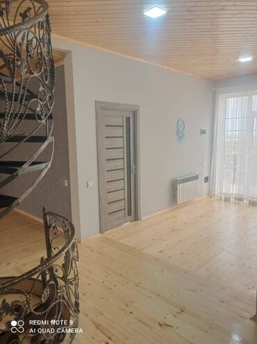 Günlük kirayə evlər: 400 kv. m, 6 otaqlı — 13