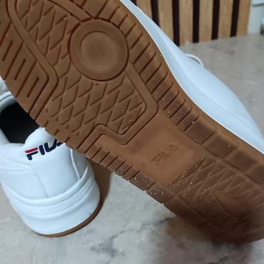 moschino papuce zenske: Fila patike – bele, platforma i gumeni đon, 39 - Brend: Fila — 7