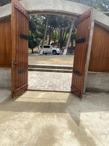 Restoran, kafelər: Sabunçu rayonu aeroport yoluna yaxın 30sot geniş həyəti olan 800 kv.m — 18