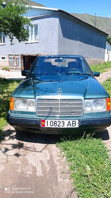 мерседес 124 афтамат: Mercedes-Benz E 230: 1992 г., 2.3 л, Механика, Бензин, Седан