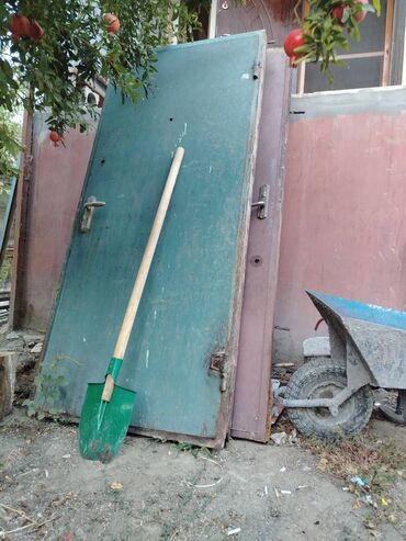 Растения: Salam plastik və dəmir qapı penceler satılır qiymət danishaclacaq