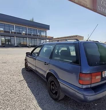 Volkswagen Passat: 1994 г., 2 л, Кол менен иштөөчү, Бензин, Универсал — 4