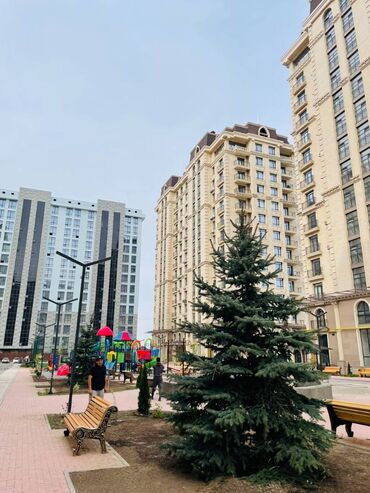 южные микрорайоны: 4 бөлмө, 227 кв. м, Элитка, 14 кабат, ПСО (өзү оңдоп түзөтүп бүтүү үчүн)