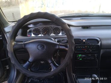 mazda 626 хэтчбек: Mazda 626: 1993 г., 2 л, Механика, Бензин, Хэтчбэк
