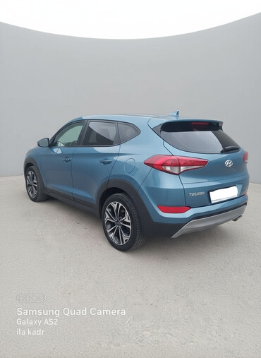 Hyundai: Hyundai Tucson: 2 l | 2015 il Ofrouder/SUV — 1