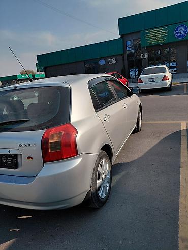 электр авто: Toyota Corolla: 2002 г., 1.6 л, Кол менен иштөөчү, Бензин, Хетчбек — 4