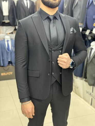 Kostyumlar: Kişi kostyum dəstləri - Klassik və modern kəsimlər: ikicərgəli — 26