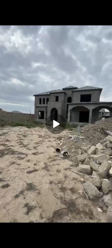 kriditlə evlər: Suraxanı 5 otaqlı, 300 kv. m, Kredit yoxdur, Təmirsiz