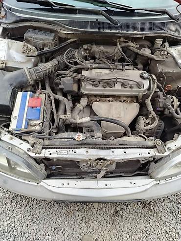 210 срочно: Honda Accord: 2002 г., 2 л, Механика, Бензин, Седан — 3