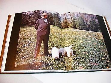 second hand: Tito ilustrovana biografija 1980 jugoslovenska revija tvrd povez 30 cm — 2