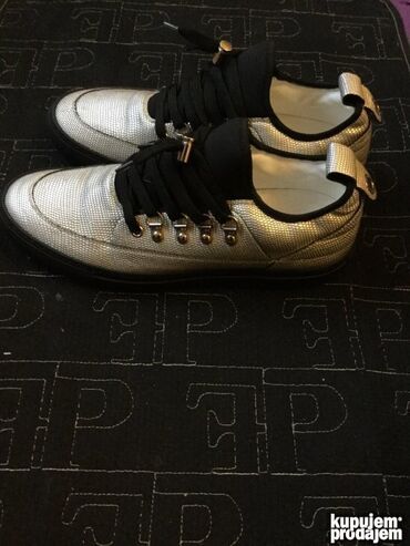 Patike: Patike, veličina - 43 — 1