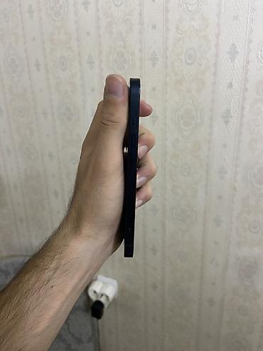 iphon: IPhone 13, 128 GB, Qara, Face ID — 2