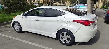 Hyundai: Tecili satilir Hyundai Elantra sedan, ağ rəngli, 5 yerlik. 1.8 dohc — 5