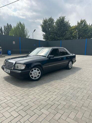 помпа на мерс: Mercedes-Benz E-Class: 1992 г., 2.3 л, Механика, Бензин, Седан