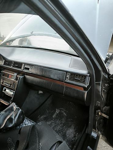 e500 124: Mercedes-Benz W124: 1988 г., 2 л, Механика, Бензин, Седан — 7