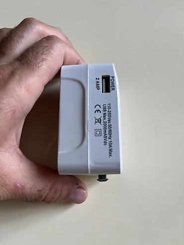 bk 1500: Elexon Universal Travel Adaptor – Surge Protector və USB çıxışlı - — 2