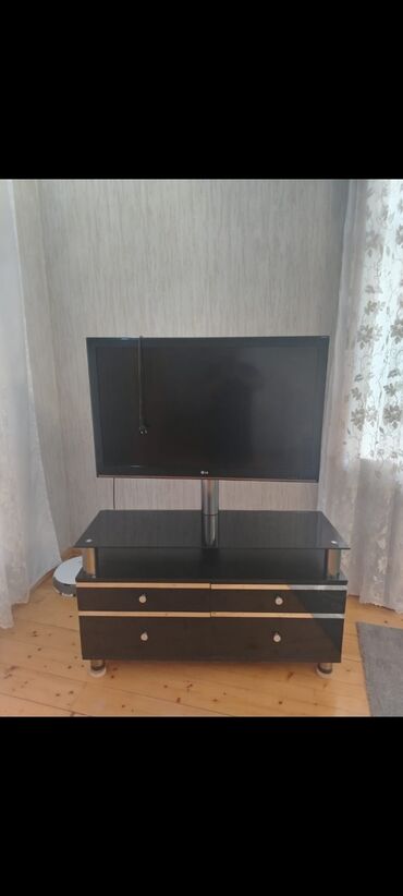 продажа ноутбуков в баку: İşlənmiş Televizor LG LCD HD (1366x768), Ünvandan götürmə