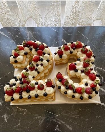 Tortlar: Bu şirniyyat məmulatı tək rəqəmli ad günləri və ya ildönümləri üçün -da lalafo.az — 5 Tortlar: Bu şirniyyat məmulatı tək rəqəmli ad günləri və ya ildönümləri üçün — 5