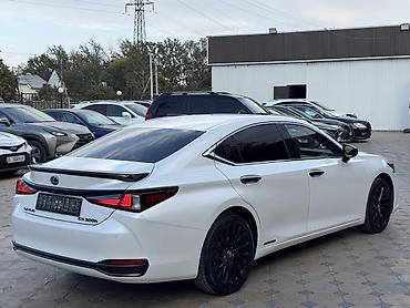 для авто: Lexus ES: 2020 г., 2.5 л, Вариатор, Гибрид, Седан — 5