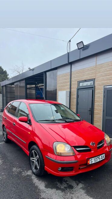 Nissan: Nissan Almera Tino: 2003 г., 1.8 л, Механика, Бензин, Хэтчбэк