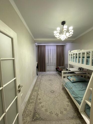 сокулук батир: 2 комнаты, 78 м², Евроремонт