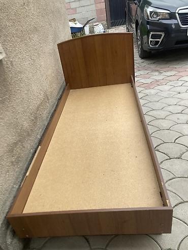bunk bed: Односпальная кровать, Б/у, С матрасом, длина - 190 см — 2