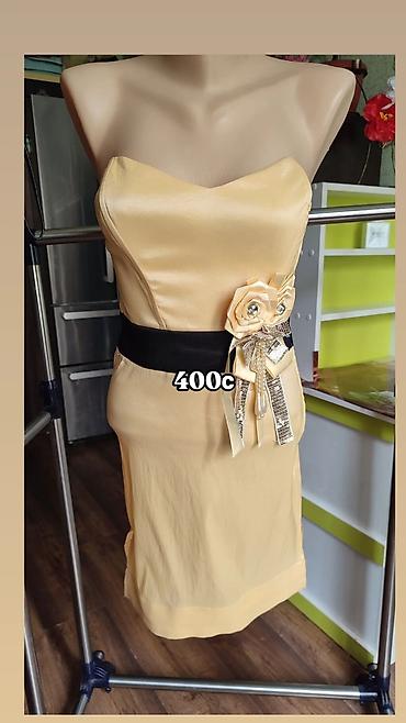 Повседневные платья: Размер S(42-44) всех платьев. Зелёное платье 200с 44-46размер.Все по — 21