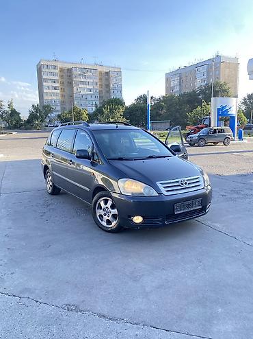 devo matiz: Toyota Avensis: 2001 г., 2 л, Автомат, Бензин, Минивэн — 2