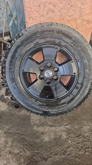 Шины 265 / 65 / R 17, Зима, Б/у, Комплект, Внедорожные (АТ/МТ), Maxxis
