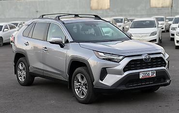 2023: Toyota RAV4: 2023 г., 2.5 л, Гибрид — 3