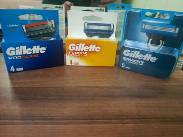 Kişilər üçün kosmetika: Gillette ülgüc başlıqları – müxtəlif modellər narıncı rəng 20 manat