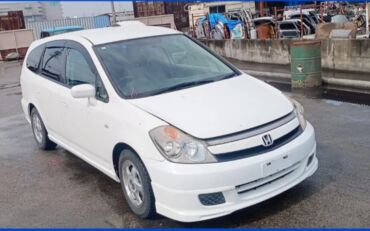 шины на форестер: Honda Stream: 2004 г., 2 л, Вариатор, Бензин, Минивэн