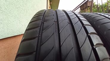 Gume i felne: Letnje gume Michelin Primacy 4, nikad krpljene, šara odlična. Za — 8